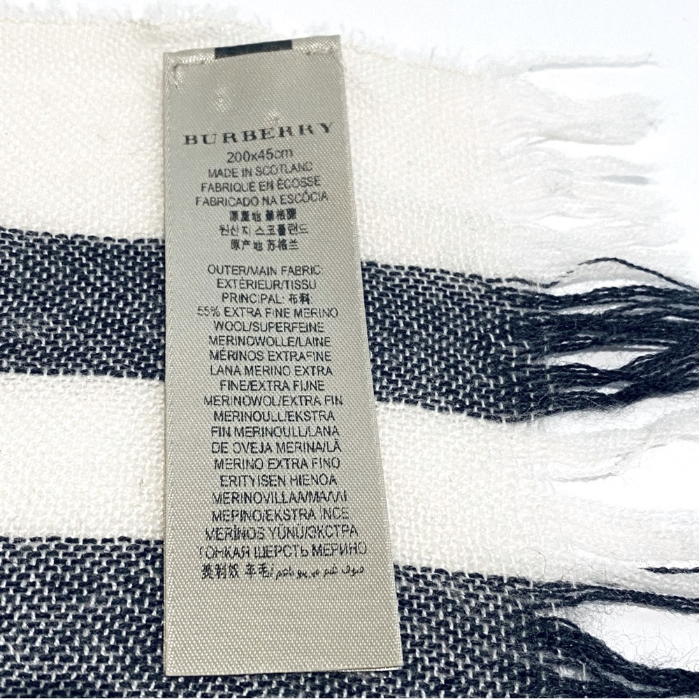 BURBERRY CHECK FRINGE LIGHTWEIGHT WRAP / SCARF. - Picture 12 of 13